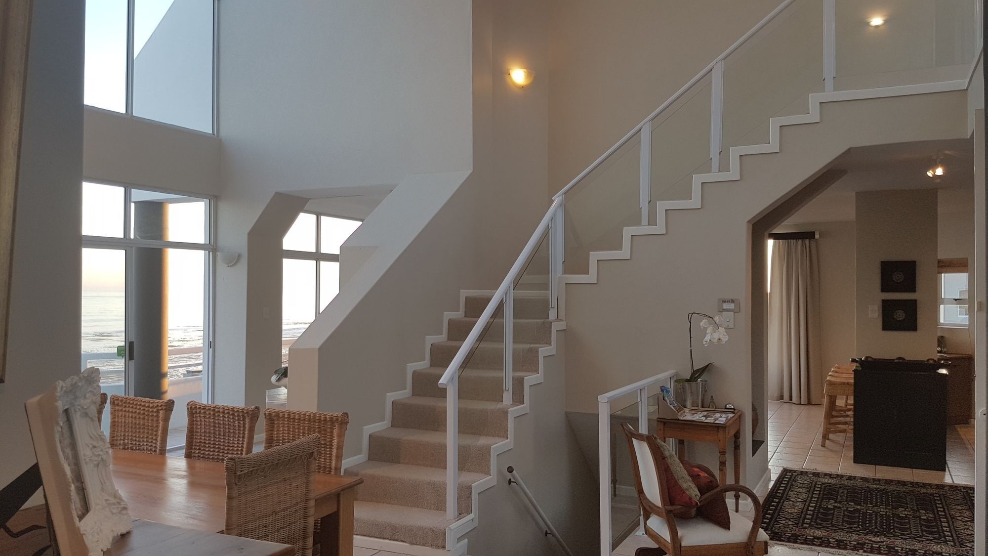Beaumonte Guesthouse เฮอร์มานุส ภายนอก รูปภาพ